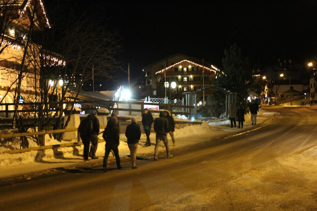 Appartamento Niki Campitello Campitello di Fassa Buitenkant foto