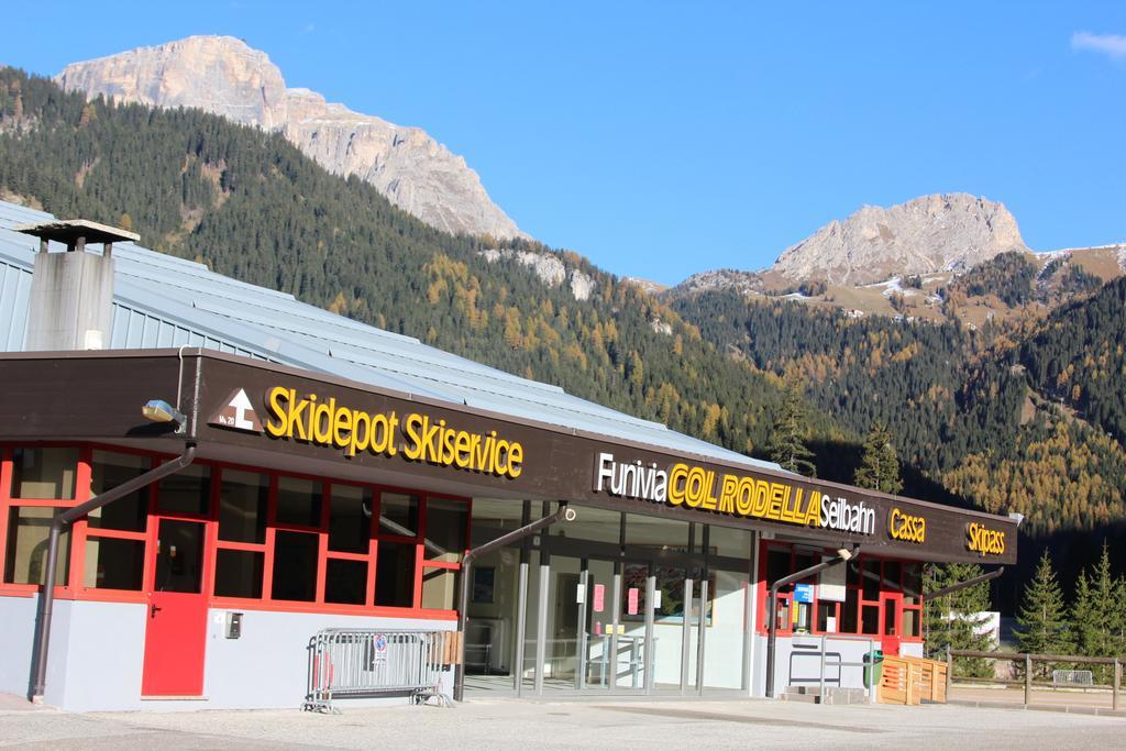 Appartamento Niki Campitello Campitello di Fassa Kamer foto
