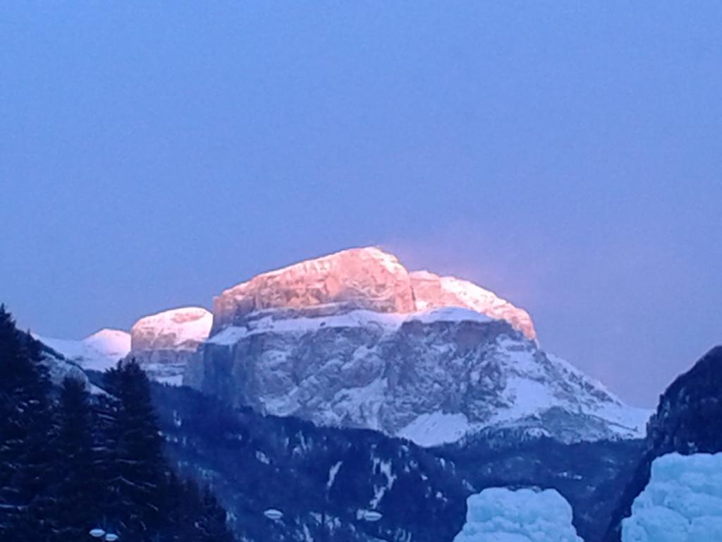 Appartamento Niki Campitello Campitello di Fassa Buitenkant foto